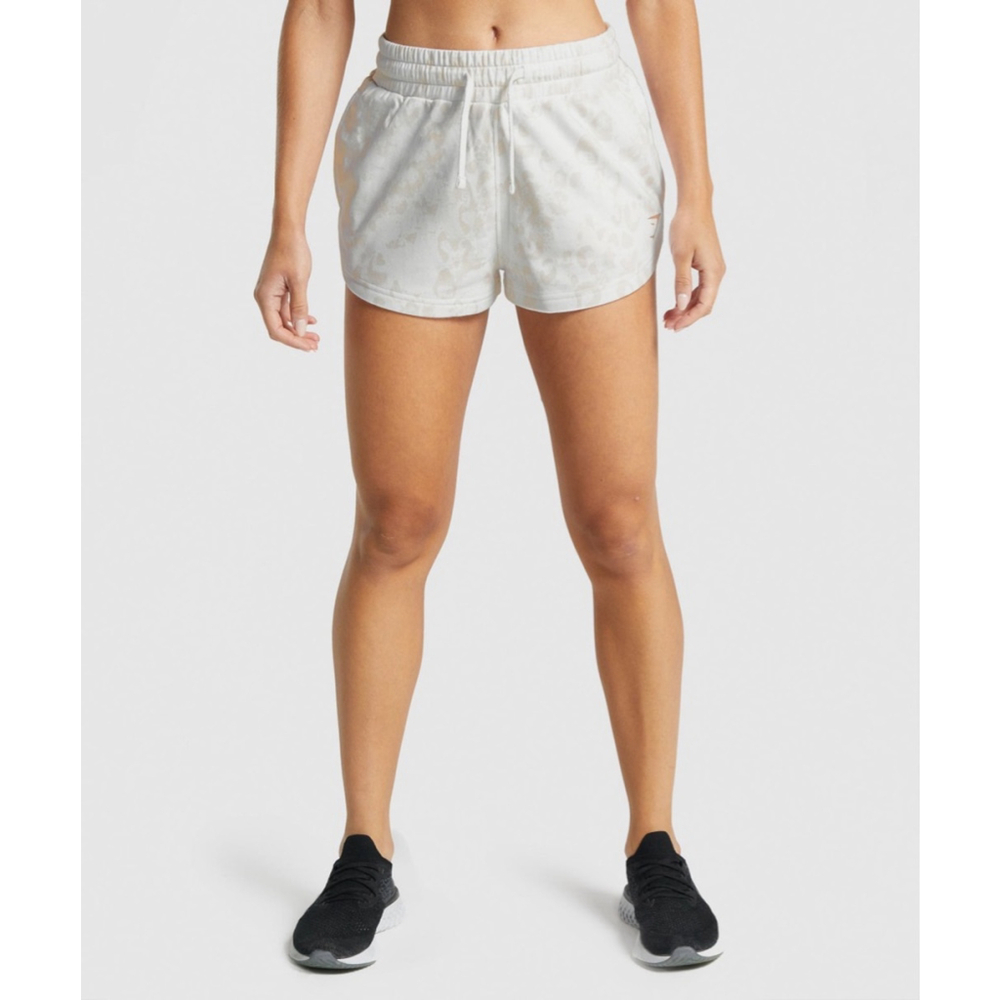 Women's Gymshark Athletic Shorts White/Tan Leopard Print Size M - Picture 2 of 6